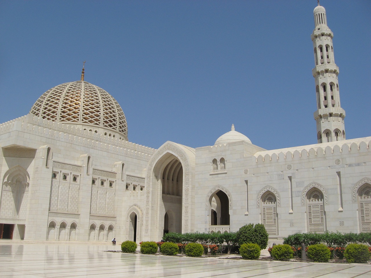 muscat, oman, mosque-631082.jpg
